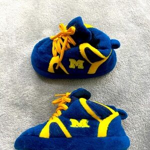 Baby Michigan Wolverines Blue & Yellow Bootie Slippers